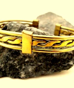 brass wavy bracelet